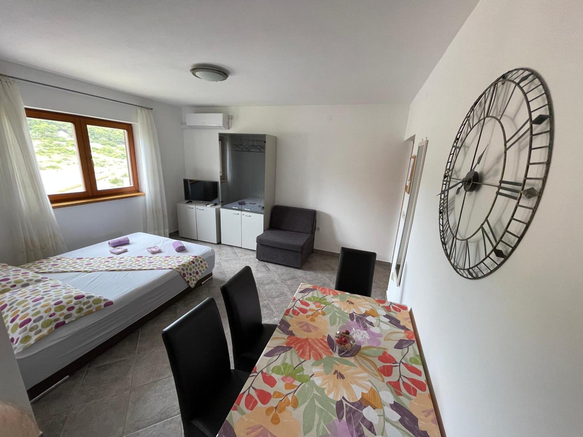 Apartments Kordic Vis Kültér fotó